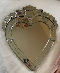 Gorgeous heart-shaped Venetian Wall mirror