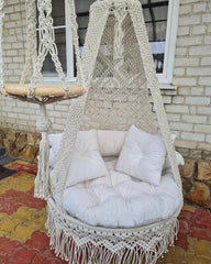 Handcrafted Comfort: Macramé Swing Chair - Perfect for Relaxation and Style